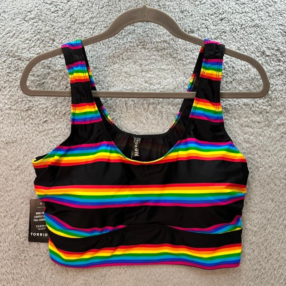 Torrid NWT Size 2 Rainbow Jog Bra Lined Padded Workout Exercise Comfort Pride